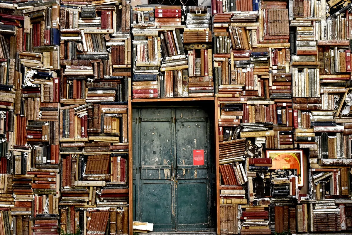 The UK Publishing Landscape: Traditional, Small Press and Self-Publishing Compared